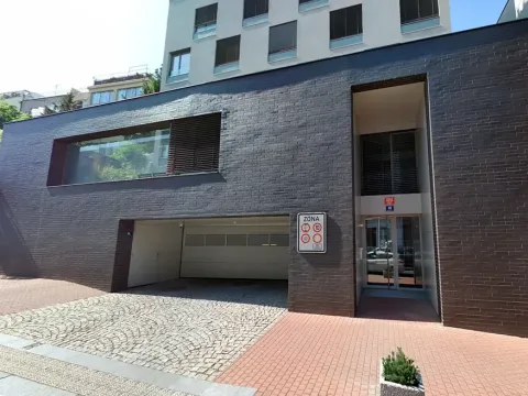 Pronájem skladu, Praha - Smíchov, Holečkova, 4 m2