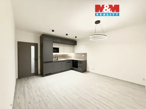 Pronájem bytu 2+kk, Praha - Hlubočepy, Fabiánové, 45 m2