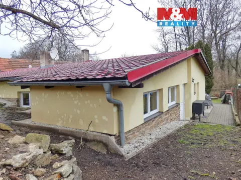 Prodej bytu 2+kk, Červené Pečky, Dobešovice, 66 m2