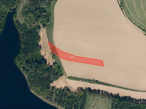 Prodej pole, Hněvkovice, 3595 m2