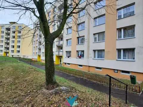 Prodej bytu 2+1, Krupka, Karla Čapka, 61 m2