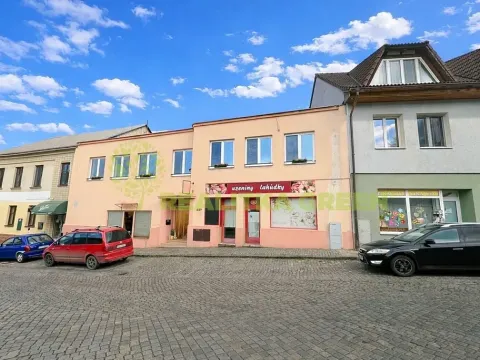 Pronájem obchodního prostoru, Želechovice nad Dřevnicí, 4. května, 55 m2