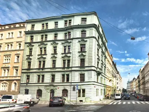 Pronájem kanceláře, Praha - Holešovice, Dobrovského, 110 m2