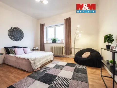 Pronájem rodinného domu, Hradec Králové, Sadovská, 180 m2