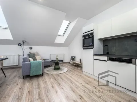 Prodej bytu 2+kk, Praha - Libeň, Pod Labuťkou, 40 m2