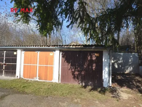 Prodej garáže, Slaný, Smečenská, 19 m2