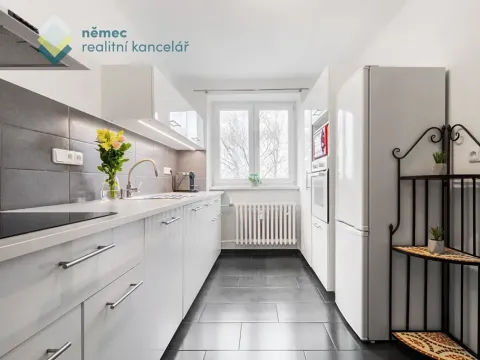 Prodej bytu 3+1, Praha - Kbely, Martinická, 79 m2