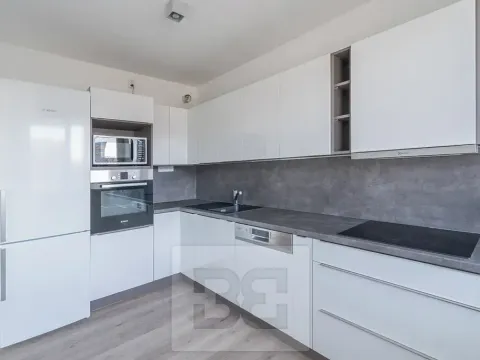 Pronájem bytu 3+1, Praha - Střížkov, Jablonecká, 70 m2