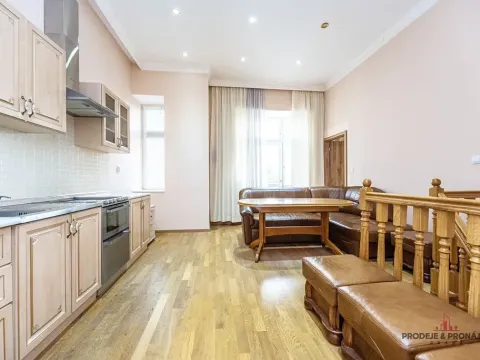 Prodej bytu 2+kk, Praha, Slavíkova, 105 m2