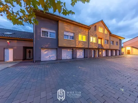 Pronájem bytu 2+kk, Prostějov, Foerstrova, 68 m2