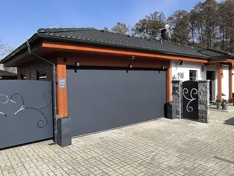 Prodej rodinného domu, Pomezí nad Ohří, 138 m2