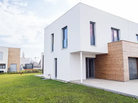 Prodej rodinného domu, Praha - Horní Počernice, Krotitelů, 147 m2