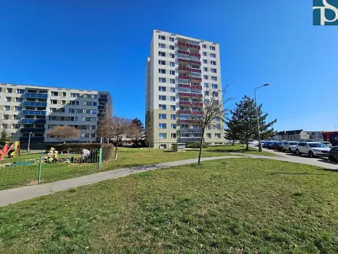 Prodej bytu 2+kk, Praha - Radotín, náměstí Osvoboditelů, 47 m2