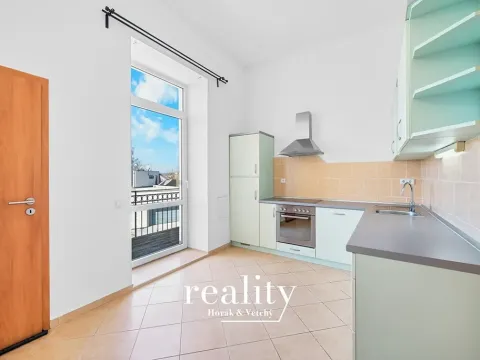 Pronájem bytu 2+1, Jihlava, Na Bělidle, 65 m2