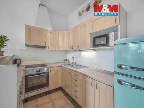 Prodej bytu 3+kk, Milovice - Mladá, Slepá, 67 m2