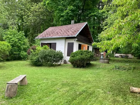 Prodej chaty, Česká, 27 m2