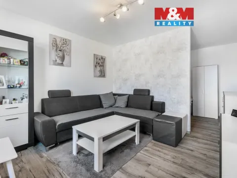 Pronájem bytu 3+1, Liberec - Liberec VI-Rochlice, Sametová, 69 m2