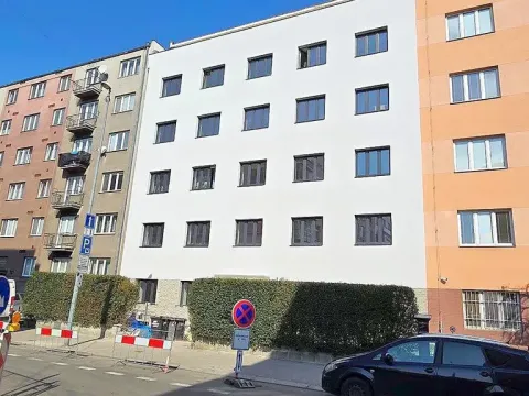 Pronájem bytu 2+kk, Praha - Vršovice, Ukrajinská, 49 m2