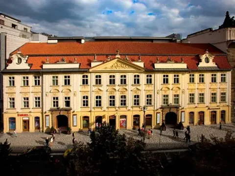 Pronájem kanceláře, Praha - Nové Město, Na příkopě, 203 m2