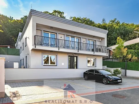 Prodej kanceláře, Praha - Komořany, Pod lesem, 440 m2