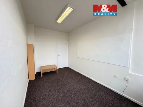 Pronájem kanceláře, Bruntál, Žlutý kopec, 13 m2