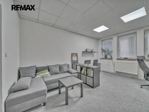 Pronájem kanceláře, Chlumec nad Cidlinou, Rooseveltova, 17 m2