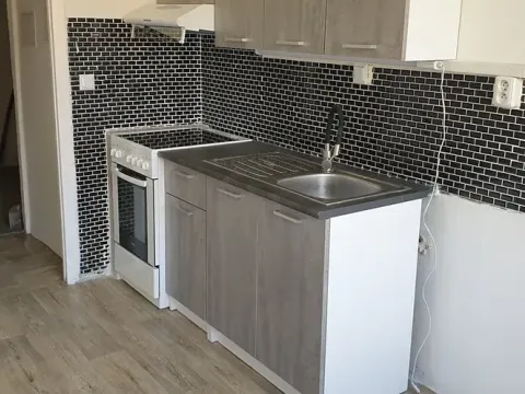 Pronájem bytu 3+1, Teplice, Přítkovská, 70 m2