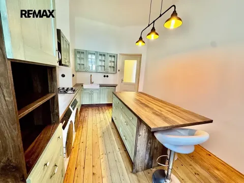 Pronájem bytu 3+1, Praha - Vinohrady, Slezská, 97 m2