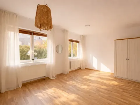 Pronájem bytu 1+kk, Praha - Hlubočepy, Chlupáčova, 29 m2