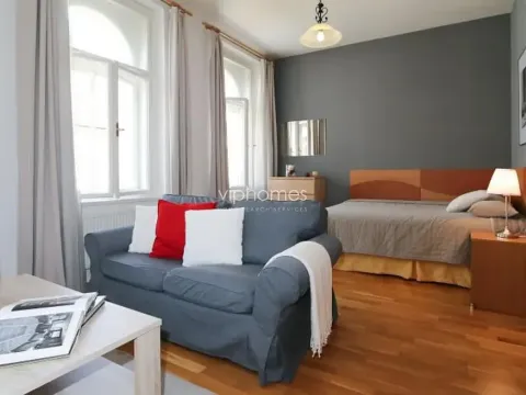 Pronájem bytu 2+kk, Praha - Vinohrady, Sázavská, 35 m2