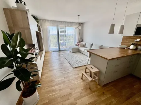 Pronájem bytu 2+kk, Praha, Mezi vodami, 55 m2