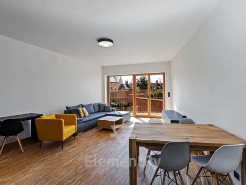 Pronájem bytu 2+kk, Hradec Králové, Malé náměstí, 52 m2