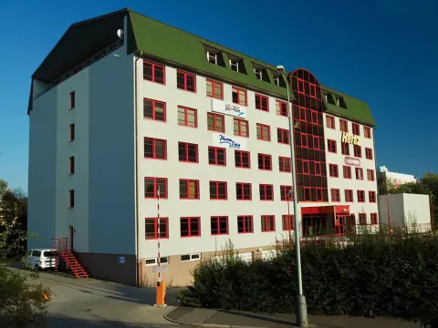 Pronájem kanceláře, Praha - Ruzyně, Dědinská, 35 m2