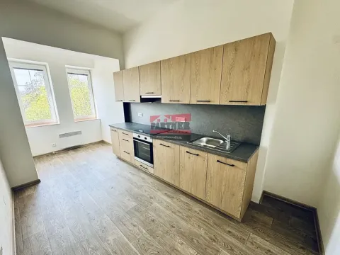 Pronájem bytu 2+1, Tábor, 58 m2