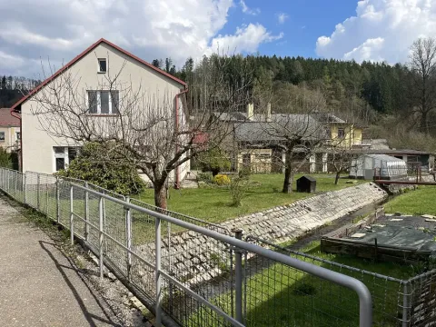 Prodej rodinného domu, Hronov, 180 m2