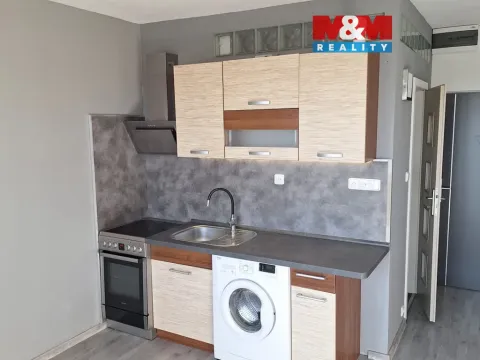 Pronájem bytu 1+1, Aš, Dlouhá, 35 m2