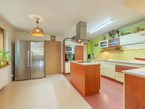 Prodej rodinného domu, Hradištko, 241 m2