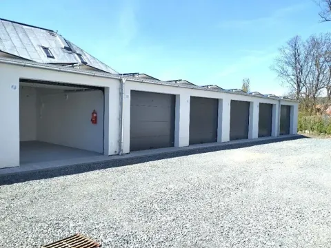 Pronájem garáže, Oslavany, Padochovská, 19 m2