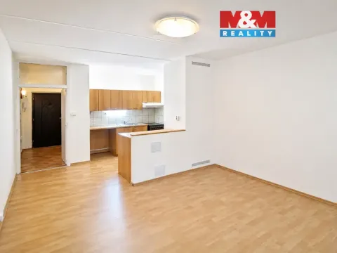 Prodej bytu 1+kk, Karlovy Vary - Rybáře, Konečná, 24 m2
