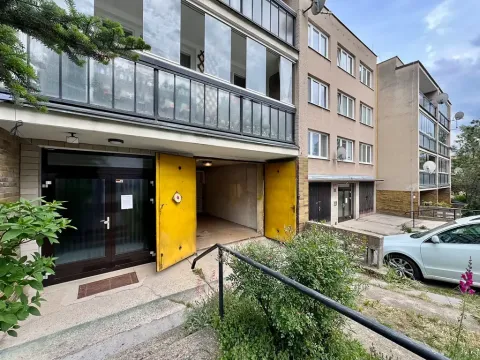 Pronájem garáže, Praha, Od Vysoké, 15 m2