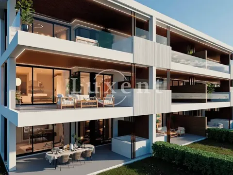 Prodej bytu 4+kk, Fuengirola, Španělsko, 89 m2