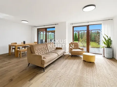 Pronájem rodinného domu, Roztoky, Zvoncová, 163 m2