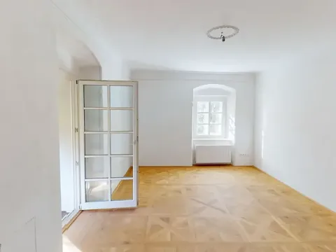 Prodej rodinného domu, Vyklantice, 380 m2