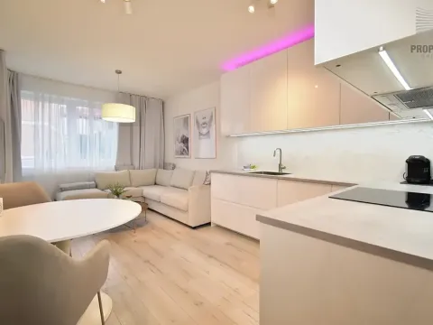 Pronájem bytu 2+kk, Modřice, Popovická, 57 m2