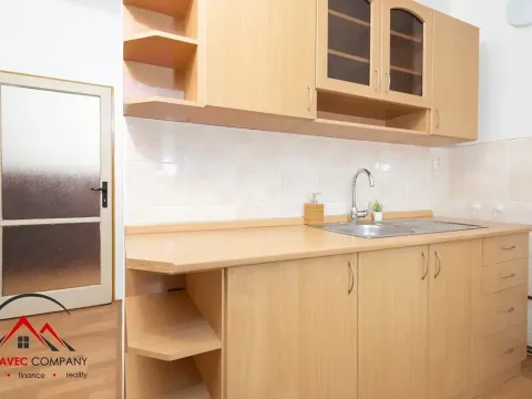 Pronájem bytu 2+1, Krnov, Tolstého, 56 m2