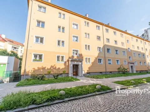 Pronájem bytu 2+1, Přerov - Přerov I-Město, Bratrská, 55 m2