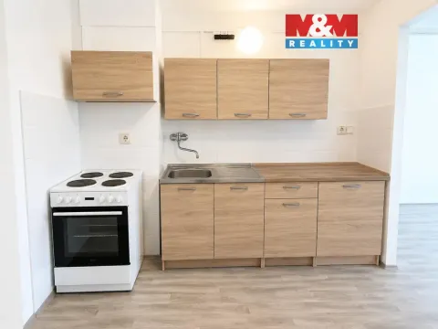 Prodej bytu 2+kk, Bílina, Fügnerova, 48 m2