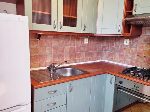 Pronájem bytu 1+kk, Praha - Nusle, Sevřená, 28 m2