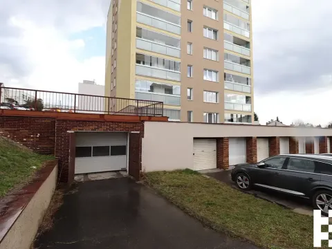 Prodej garážového stání, Praha - Modřany, K otočce, 801 m2