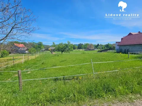 Prodej pozemku pro bydlení, Dolní Lomná, 688 m2